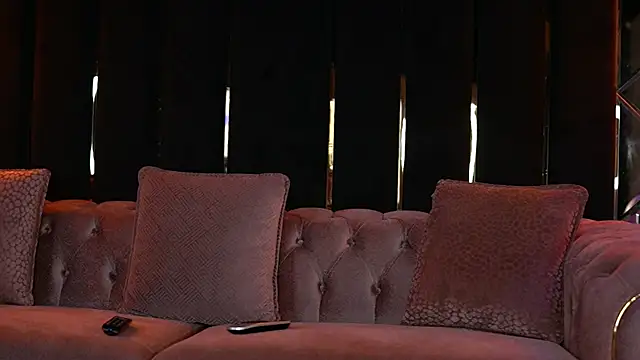 Snapshot of SiennaJayden chatting on 11, 6, 2026 SiennaJayden online show from 11, 6, 2026