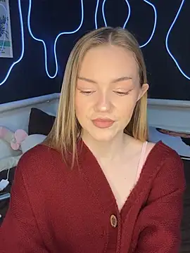 MilaMoone online show from 14, 1, 2026