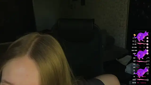 Snapshot of Dory_liss chatting on 18, 9, 2025 Dory liss online show from 18, 9, 2025
