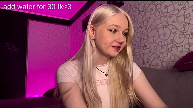 Snapshot of Dory_liss chatting on 7, 10, 2025 Dory liss online show from 7, 10, 2025