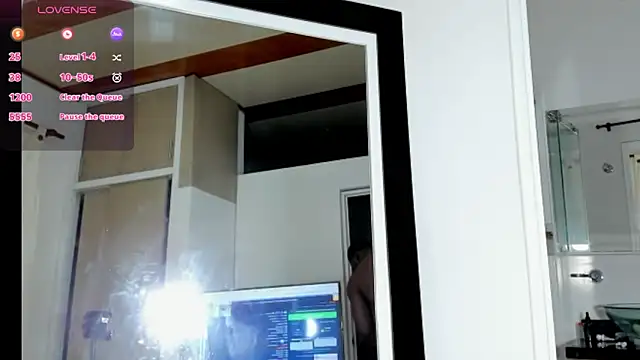 Snapshot of ArexBlakk chatting on 14, 11, 2025 ArexBlakk online show from 14, 11, 2025