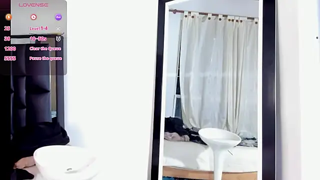 Snapshot of ArexBlakk chatting on 25, 11, 2025 ArexBlakk online show from 25, 11, 2025