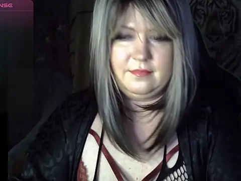 YuliiaSan online show from 11, 11, 2025