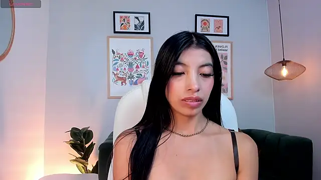 Tiffany Low online show from 1, 4, 2026