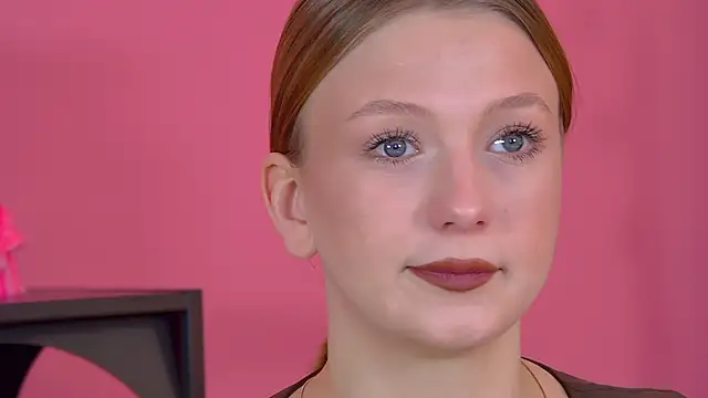 BeatriceBinoche online show from 21, 3, 2026