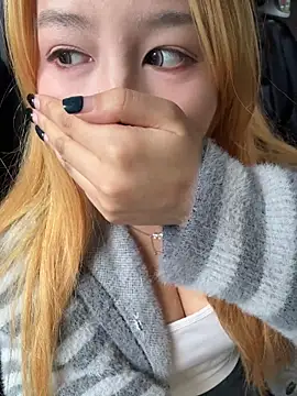 yuki june online show from 17, 11, 2025