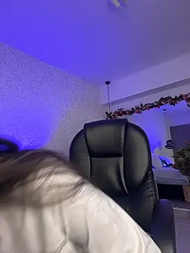 EMILIIA RICHTER   online show from 16, 3, 2026