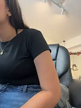 EMILIIA RICHTER   online show from 9, 4, 2026