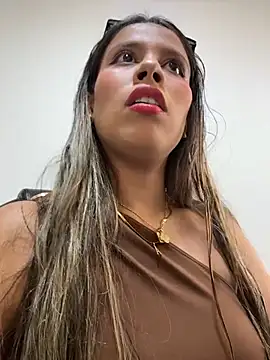 Snapshot of EMILIIA_RICHTER__ chatting on 23, 6, 2026 EMILIIA RICHTER online show from 23, 6, 2026