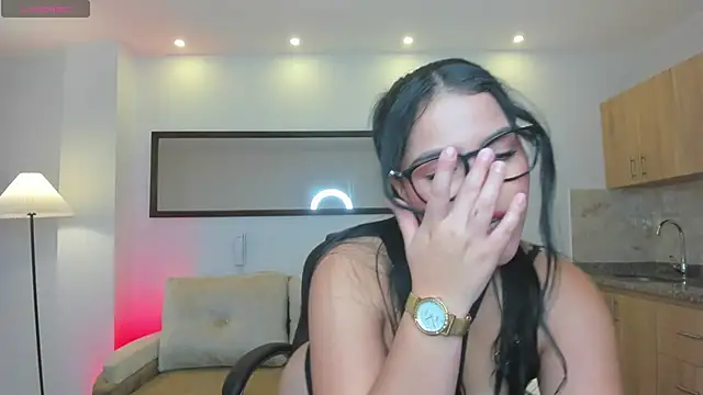 Mila blaze online show from 17, 10, 2025