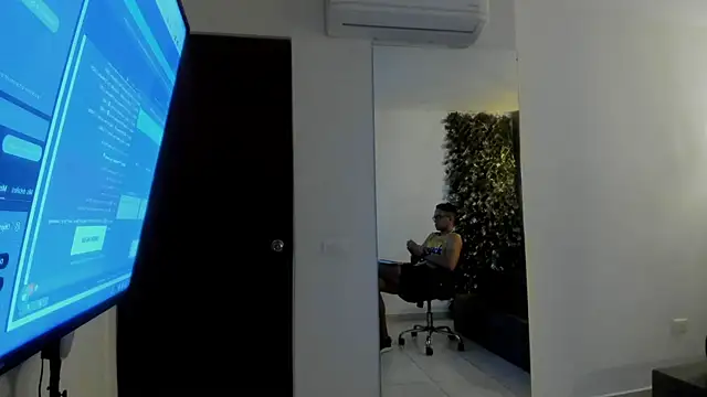 Snapshot of JacobDraven chatting on 21, 11, 2025 JacobDraven online show from 21, 11, 2025