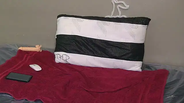 Serafynn online show from 5, 1, 2026