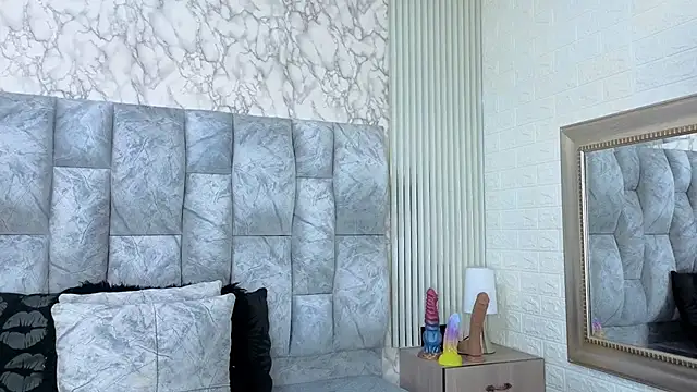 sofiagutierrez   online show from 6, 10, 2025