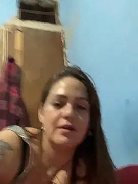 Snapshot of priscila_luv chatting on 19, 9, 2025 priscila luv online show from 19, 9, 2025