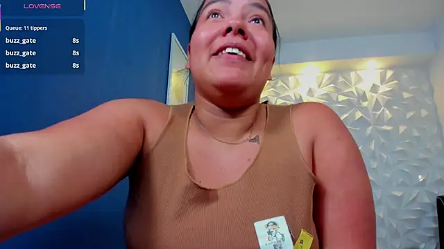 Snapshot of freya_cole_ chatting on 8, 11, 2025 freya cole online show from 8, 11, 2025