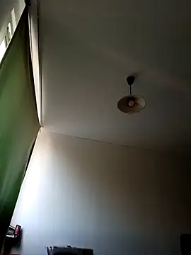 Snapshot of Mikaaa97 chatting on 7, 10, 2025 Mikaaa97 online show from 7, 10, 2025