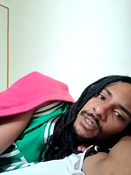 Snapshot of Mikaaa97 chatting on 10, 10, 2025 Mikaaa97 online show from 10, 10, 2025