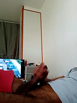 Snapshot of Mikaaa97 chatting on 25, 10, 2025 Mikaaa97 online show from 25, 10, 2025