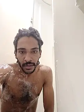 Snapshot of Mikaaa97 chatting on 17, 12, 2025 Mikaaa97 online show from 17, 12, 2025