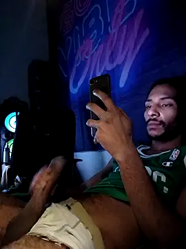 Snapshot of Mikaaa97 chatting on 15, 2, 2026 Mikaaa97 online show from 15, 2, 2026