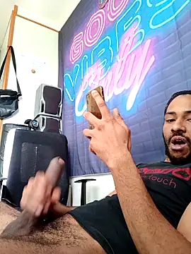 Snapshot of Mikaaa97 chatting on 17, 2, 2026 Mikaaa97 online show from 17, 2, 2026