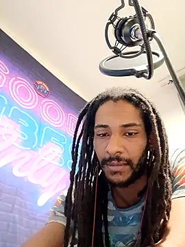 Snapshot of Mikaaa97 chatting on 27, 2, 2026 Mikaaa97 online show from 27, 2, 2026