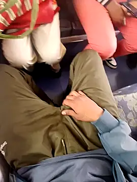 Snapshot of Mikaaa97 chatting on 12, 4, 2026 Mikaaa97 online show from 12, 4, 2026