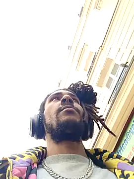 Snapshot of Mikaaa97 chatting on 16, 4, 2026 Mikaaa97 online show from 16, 4, 2026