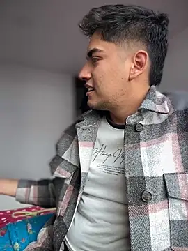 tomy hot20 online show from 23, 9, 2025