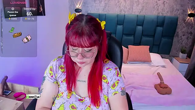 Bellavelvet 1 online show from 3, 12, 2025