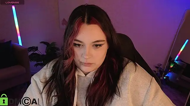 Mia R0ss online show from 15, 4, 2026