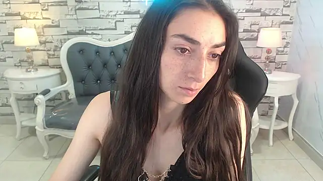 Maily a  online show from 30, 9, 2025