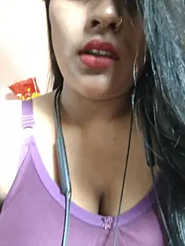 Snapshot of Jasmine_Januja chatting on 24, 6, 2026 Jasmine Januja online show from 24, 6, 2026