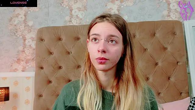 CoraVex online show from 29, 10, 2025