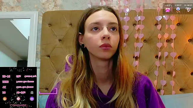 Snapshot of CoraVex chatting on 19, 2, 2026 CoraVex online show from 19, 2, 2026