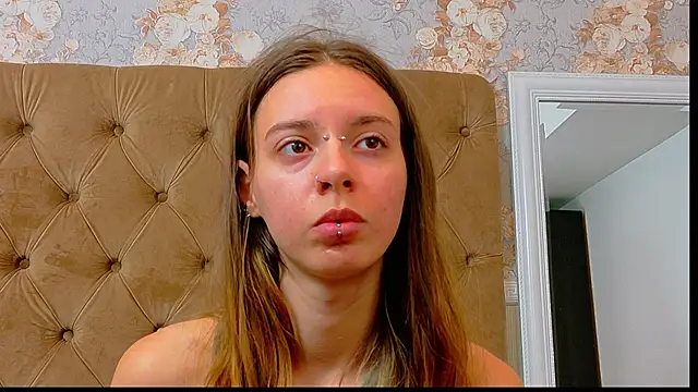 Snapshot of CoraVex chatting on 28, 5, 2026 CoraVex online show from 28, 5, 2026