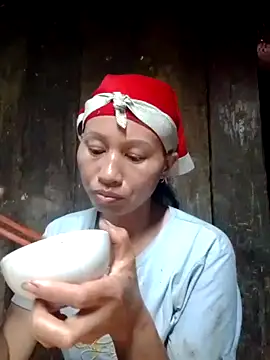 Snapshot of donna-bae chatting on 20, 10, 2025 donna-bae online show from 20, 10, 2025