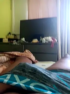 Snapshot of romero115 chatting on 22, 9, 2025 romero115 online show from 22, 9, 2025