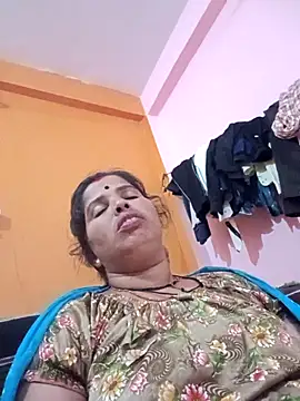 Hott locky online show from 8, 10, 2025