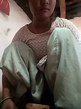 Hot Shredha online show from 5, 10, 2025