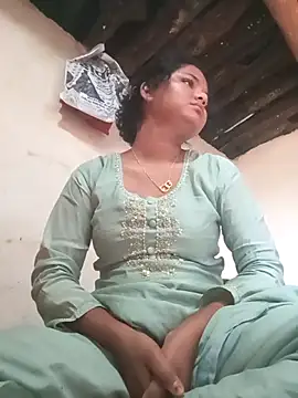 Hot Shredha online show from 31, 10, 2025