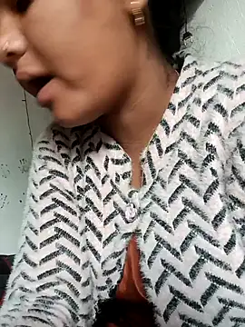 Hot Shredha online show from 29, 11, 2025