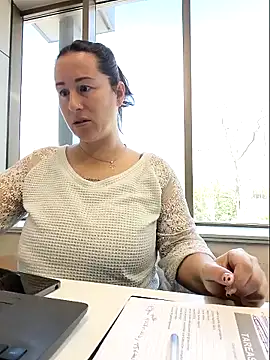 bichota85 online show from 2, 3, 2026