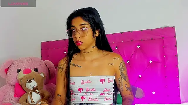 dahiiangomezz online show from 14, 4, 2026