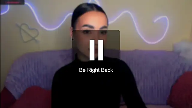 Mia cutie77 online show from 2, 11, 2025