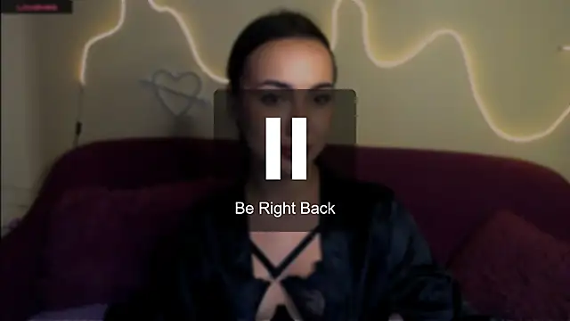 Mia cutie77 online show from 30, 11, 2025