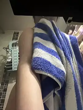 Daphnee-x online show from 16, 3, 2026