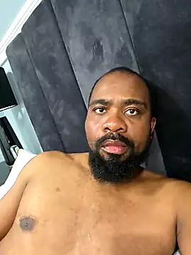 Snapshot of bigsize40 chatting on 21, 10, 2025 bigsize40 online show from 21, 10, 2025