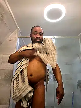 Snapshot of bigsize40 chatting on 24, 10, 2025 bigsize40 online show from 24, 10, 2025