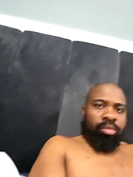 Snapshot of bigsize40 chatting on 31, 10, 2025 bigsize40 online show from 31, 10, 2025